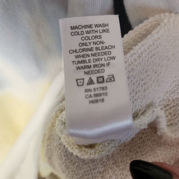 Maurices Womens Tie-Dye Cotton/Polyester Crewneck - Size XL - Picture 7 of 8